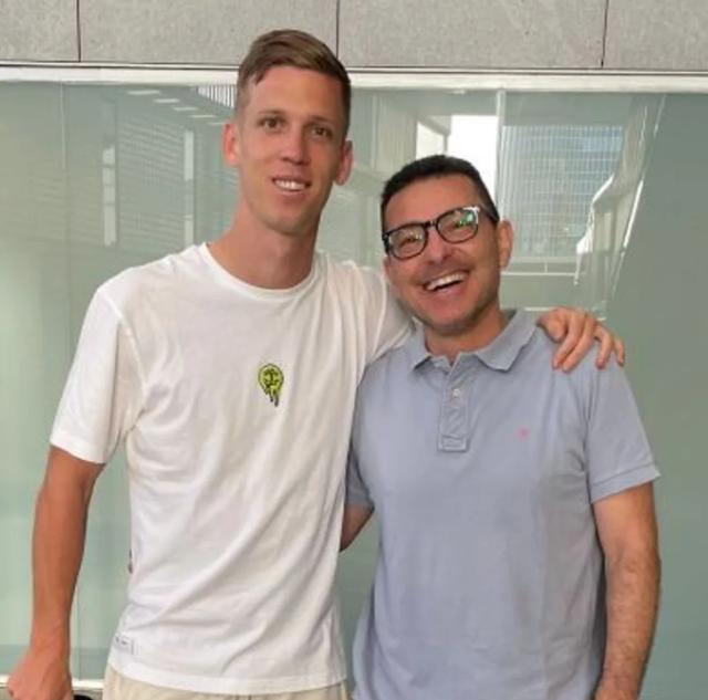 1741625430105064410.png olmo.png